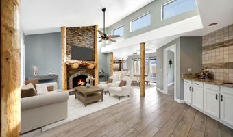 37222 N TOM DARLINGTON Dr 12, Carefree, AZ 85377