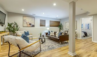3532 Meadow Grove Trl, Ann Arbor, MI 48108