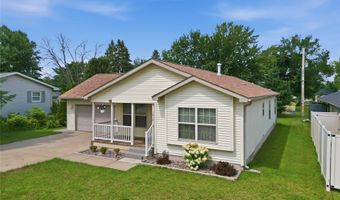 1012 Bartlett Ave, Altoona, WI 54720
