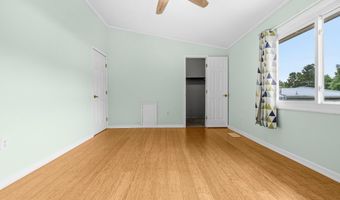 5013 AMERICANA Dr, Annandale, VA 22003