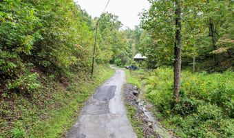 1515 Ned Clark Rd, Bean Station, TN 37708