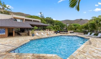 319 Kaelepulu Dr 202, Kailua, HI 96734