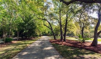 1392 Eden Rd, Awendaw, SC 29429