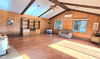 22 GROVE Ave, North Providence, RI 02911