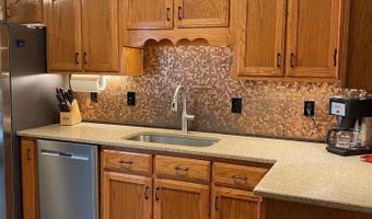 107 FARMER Trl, Atoka, TN 38004