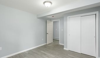 37 Martin St, Hartford, CT 06120
