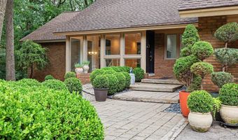 5315 Red Fox Run, Ann Arbor, MI 48105