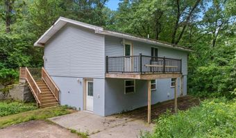 8945 Vergennes St SE, Ada, MI 49301