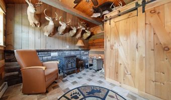 81 Pigeon Brook Rd, Baldwin, ME 04091