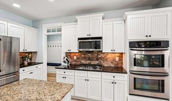 5305 Magnolia Gardens Ln NW, Acworth, GA 30101