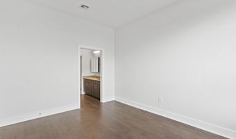 260 AVENUE E 209, Bayonne, NJ 07002