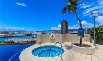 66 Queen St 1704, Honolulu, HI 96813