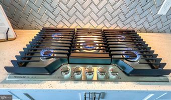 110 BIKRAM Ter, Annapolis, MD 21403