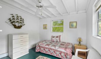 11 Devon Rd, Amagansett, NY 11930
