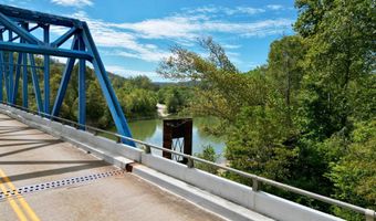 233 River Rd, Beattyville, KY 41311