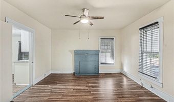 107 1st St, Barnesville, GA 30204