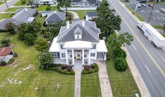 12 Dyal St, Baxley, GA 31513