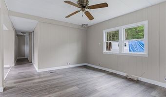 53 Park Ln, Coventry, RI 02816