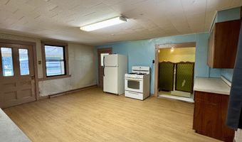 53 Sugarhouse Rd, Burke, VT 05871