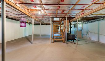 59 Marston St, Auburn, ME 04210