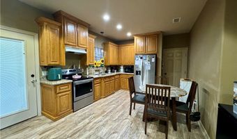 1521 Seabreeze St, Alice, TX 78332