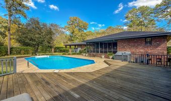 1901 Douglas Dr, Bainbridge, GA 39819