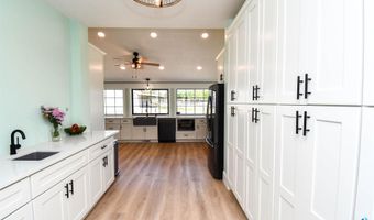 47138 293rd St, Beresford, SD 57004