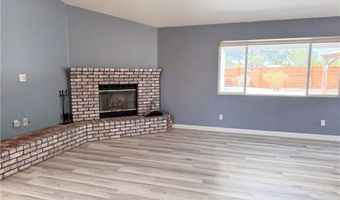 15358 Lookout, Apple Valley, CA 92307