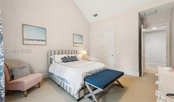 36 Hawthorne Rd, Bluffton, SC 29910