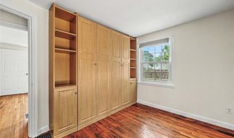 88 Nichols Rd, North Kingstown, RI 02852