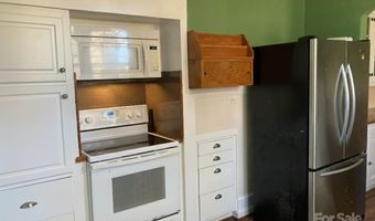 1051 Pee Dee Ave, Albemarle, NC 28001