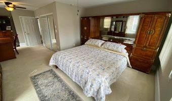 34 N Montgomery Ave, Atlantic City, NJ 08401