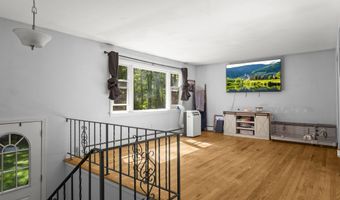 49 Ironworks Rd, Clinton, CT 06413