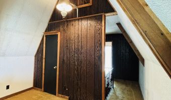 151 E 22nd St, Baxter Springs, KS 66713