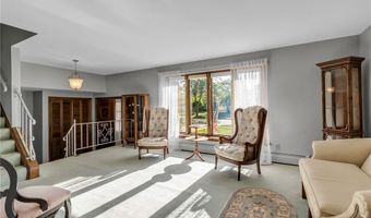 147 Sagewood Ter, Amherst, NY 14221