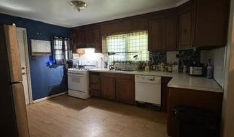 226 S Fifth St, Aurora, NC 27806