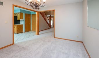 15143 Briarwood Dr, Basehor, KS 66007