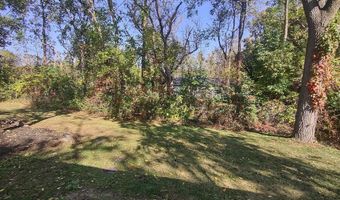 3266 Ravenwood Ave, Ann Arbor, MI 48103