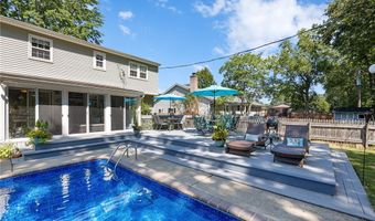 6903 Hidden Valley Dr, Amherst, OH 44001