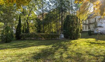 103 South St, Bath, ME 04530