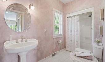 W3549 CENTER VALLEY Road, Appleton, WI 54913