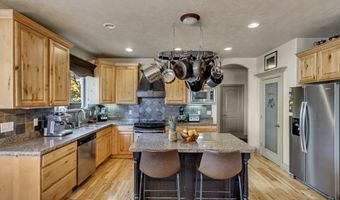 273 E PARK VIEW Cir, Bountiful, UT 84010