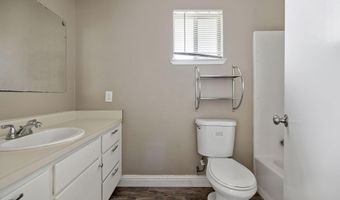 13919 Highway Ave, Armona, CA 93202