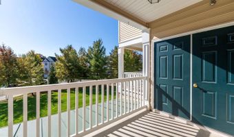 43371 LOCUST DALE Ter 107, Ashburn, VA 20147