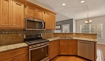 1731 Hollister Dr, Alcoa, TN 37701