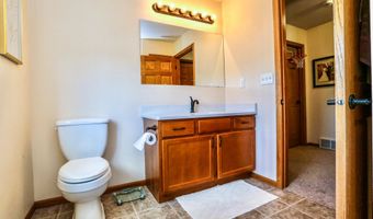 1202 SW 13th Ave, Aberdeen, SD 57401