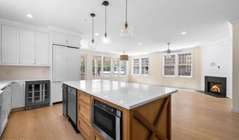 230 Bridge Ave, Bay Head, NJ 08742