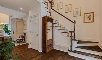 152 Thornhill Dr, Athens, GA 30607
