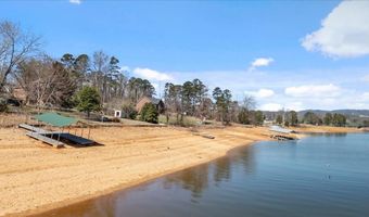 1793 Cherokee Dr, Bean Station, TN 37708