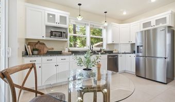 215 Piedmont Dr, Ashland, OR 97520